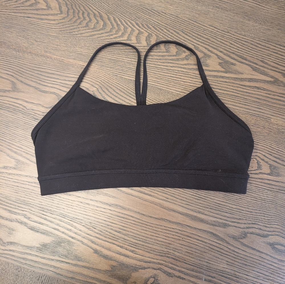 Women's Black Strappy Sports Bra - Sleek Support